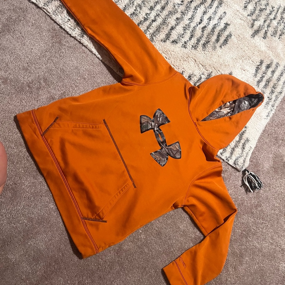 Under Armour Hoodie